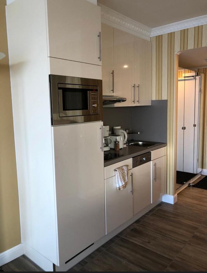 Tiffanys Ferienapartments In Der Privatresidenz Des Plaza Premium Hotel Timmendorfer Strand Eksteriør billede