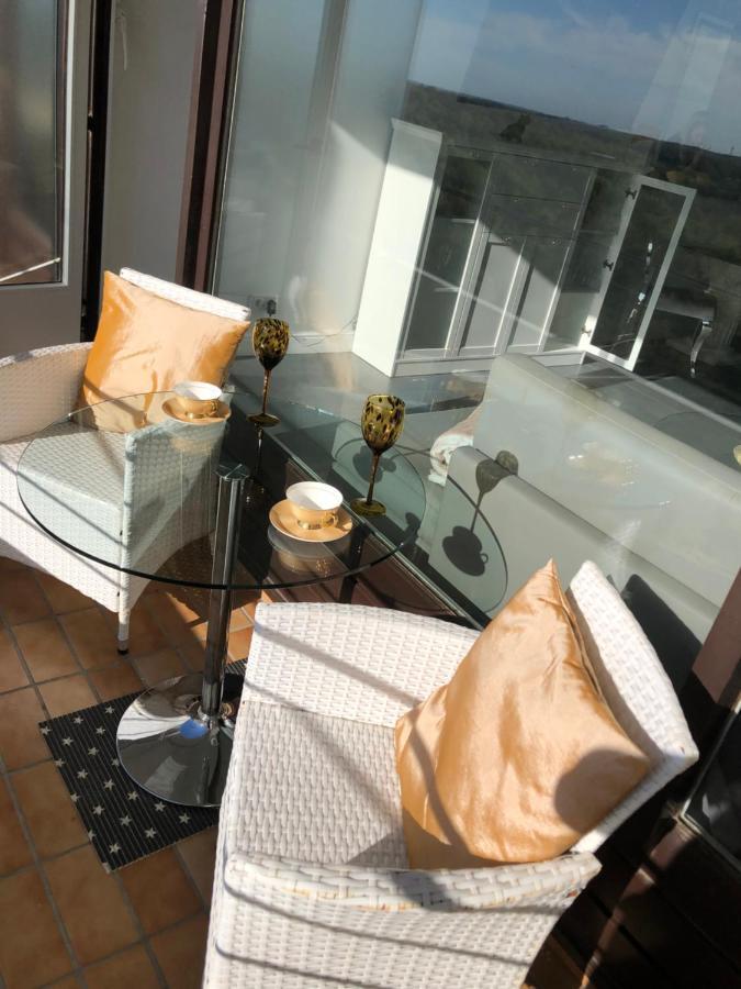 Tiffanys Ferienapartments In Der Privatresidenz Des Plaza Premium Hotel Timmendorfer Strand Eksteriør billede